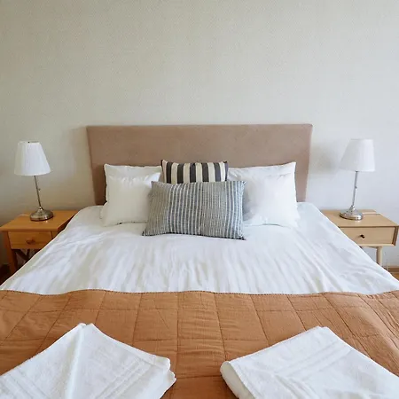 Vega בית אירוח *